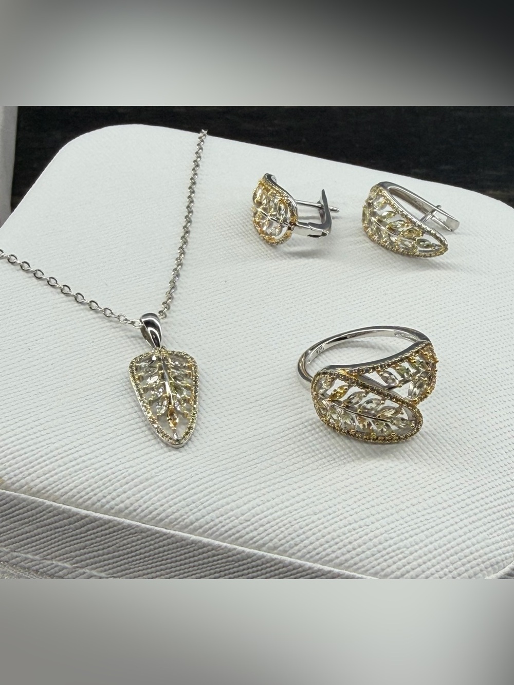Set!!  Natural White Sapphire Ceylon Ring (7), Earrings & pendant necklace.